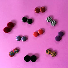 Load image into Gallery viewer, Grungy Stud Earrings