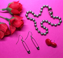 Load image into Gallery viewer, Grungy Stud Earrings